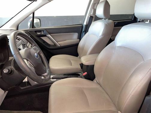 Dark Gray Metallic 2015 Subaru Forester 2.5i Limited