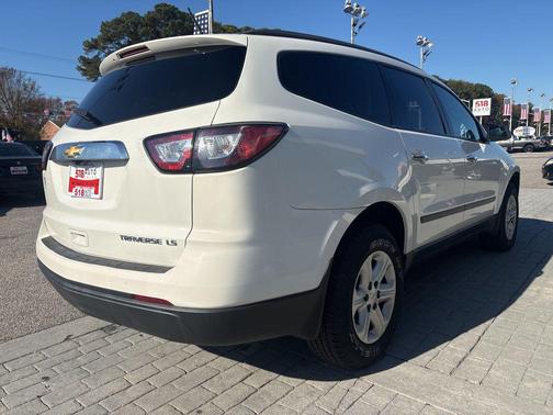 2014 Chevrolet Traverse LS