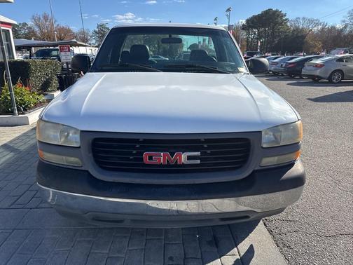 2002 GMC Sierra 1500 Base