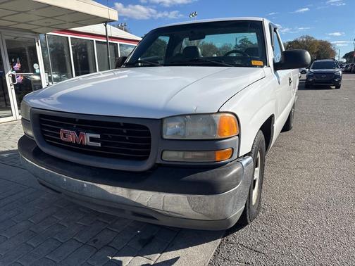2002 GMC Sierra 1500 Base