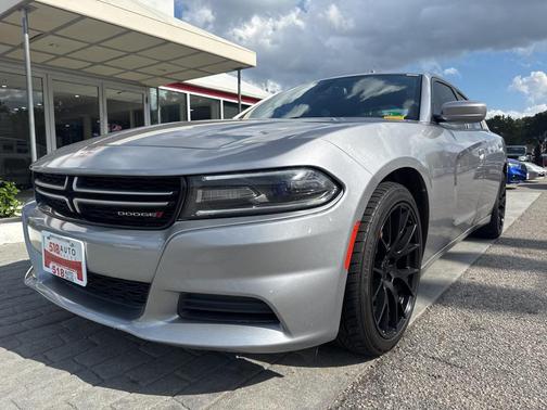 2015 Dodge Charger SE