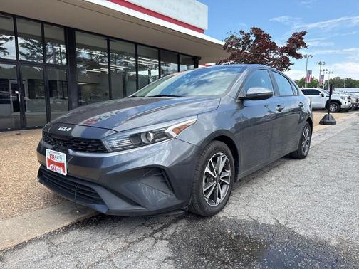 Gravity Gray 2022 Kia Forte LXS