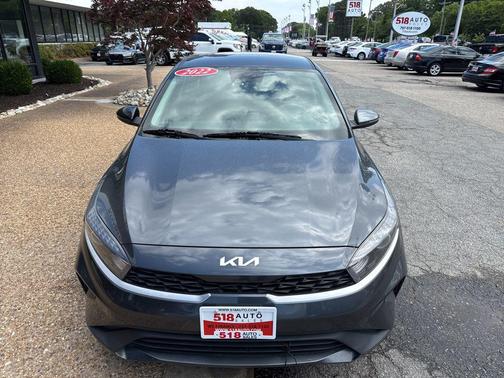Gravity Gray 2022 Kia Forte LXS