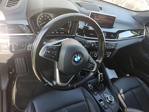 Black Sapphire Metallic 2021 BMW X1 xDrive28i
