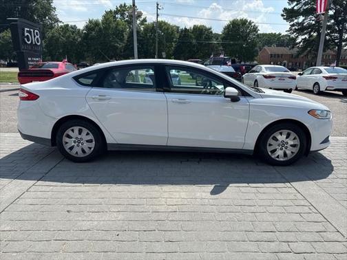 2014 Ford Fusion S
