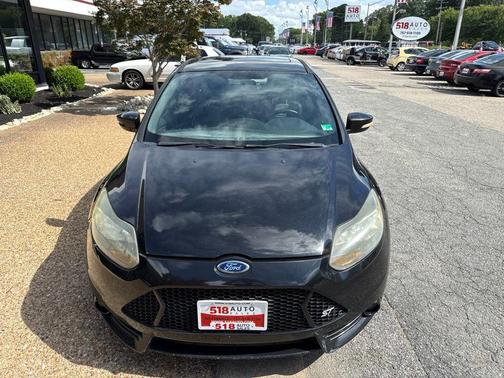 Tuxedo Black 2013 Ford Focus ST