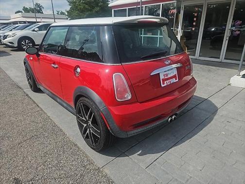 2006 MINI Cooper S Base