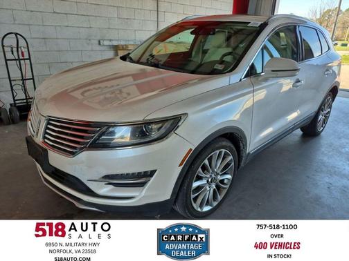 White Platinum Clearcoat Metallic 2016 Lincoln MKC Reserve