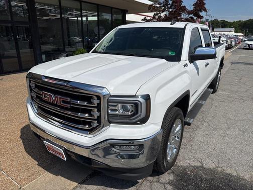 Summit White 2017 GMC Sierra 1500 SLT