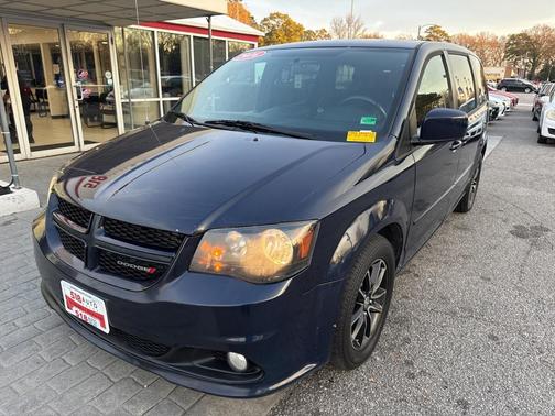 2016 Dodge Grand Caravan R/T