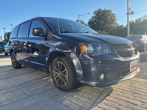 2016 Dodge Grand Caravan R/T
