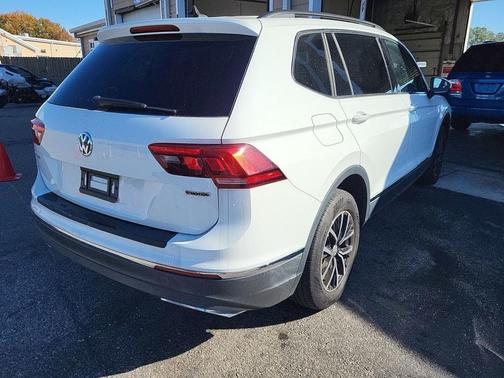 2021 Volkswagen Tiguan 2.0T SE