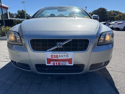 2010 Volvo C70 T5