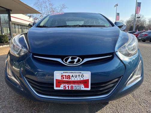 2015 Hyundai ELANTRA SE