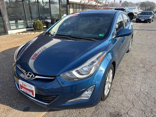 2015 Hyundai ELANTRA SE