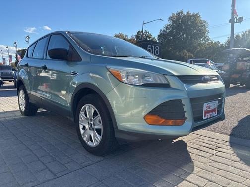 2013 Ford Escape S