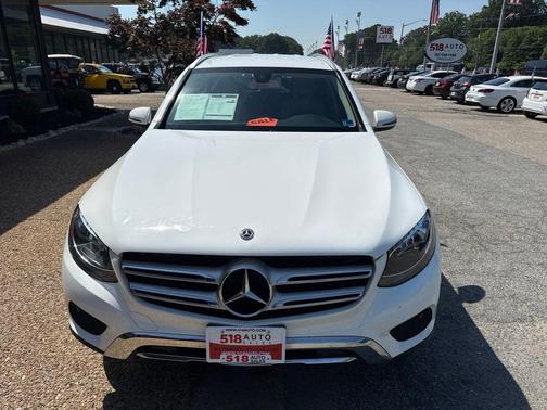 designo Diamond White Metallic 2019 Mercedes-Benz GLC 300 Base