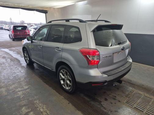 2015 Subaru Forester 2.5i Touring