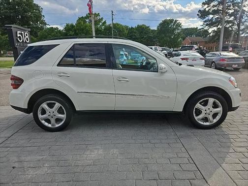 2008 Mercedes-Benz M-Class 4MATIC