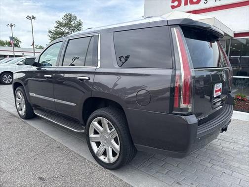 2015 Cadillac Escalade Luxury