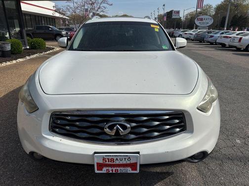 2010 INFINITI FX35 Base