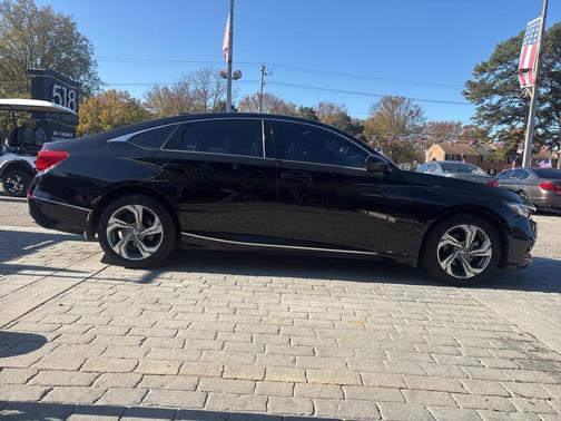 2018 Honda Accord EX