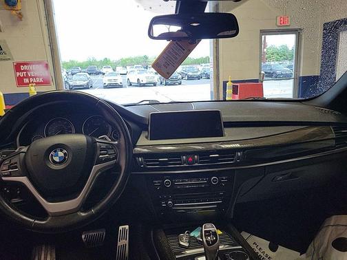 Imperial Blue Metallic 2018 BMW X5 xDrive35i