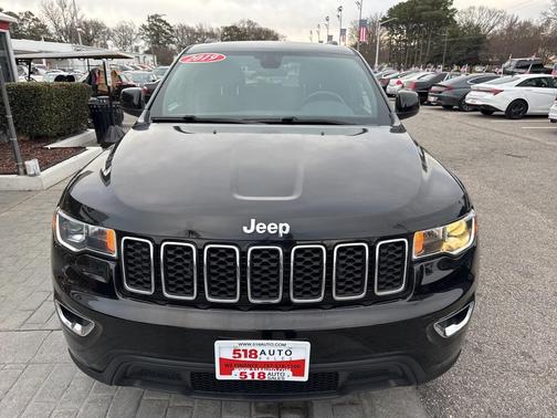 2019 Jeep Grand Cherokee Laredo