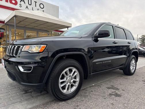2019 Jeep Grand Cherokee Laredo