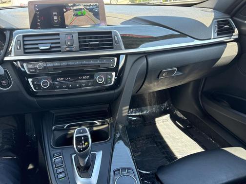 2018 BMW 330 xDrive