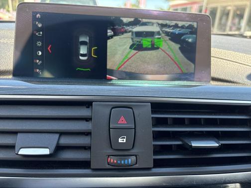 2018 BMW 330 xDrive