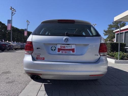 2014 Volkswagen Jetta SportWagen DSG TDI w/Sunroof & Nav