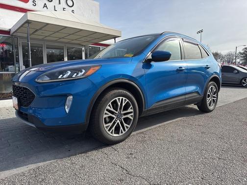 2020 Ford Escape SEL