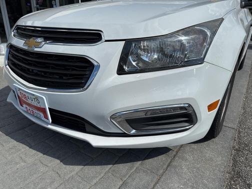 2015 Chevrolet Cruze 1LT