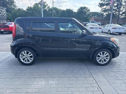 2012 Kia Soul +