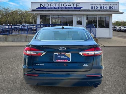 2020 Ford Fusion SE
