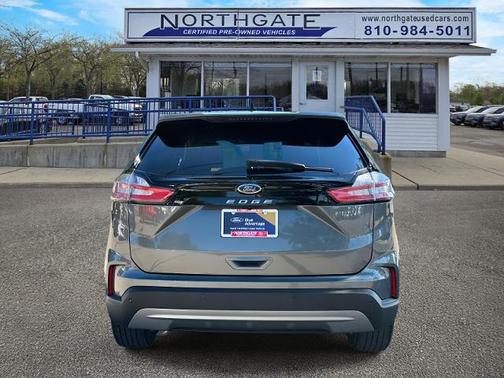 2022 Ford Edge SEL