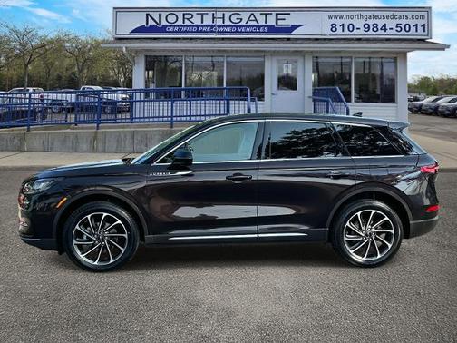 2023 Lincoln Corsair STANDARD