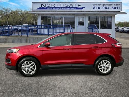 2022 Ford Edge SEL
