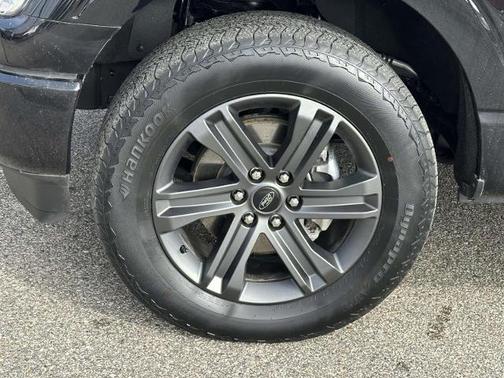 AGATE BLACK METALLIC 2023 Ford F-150 LARIAT