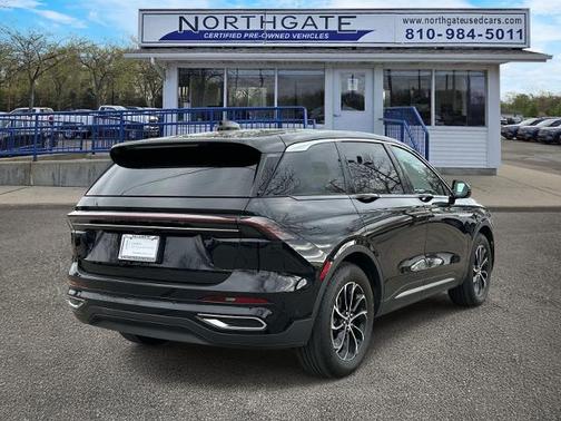 INFINITE BLACK MET CC 2024 Lincoln Nautilus PREMIERE