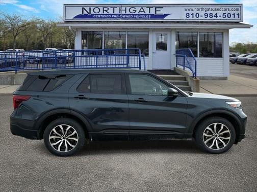 2022 Ford Explorer ST