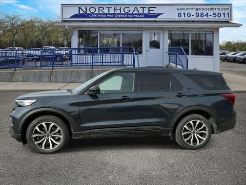 2022 Ford Explorer ST