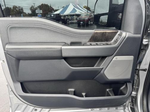 2023 Ford F-350 Lariat