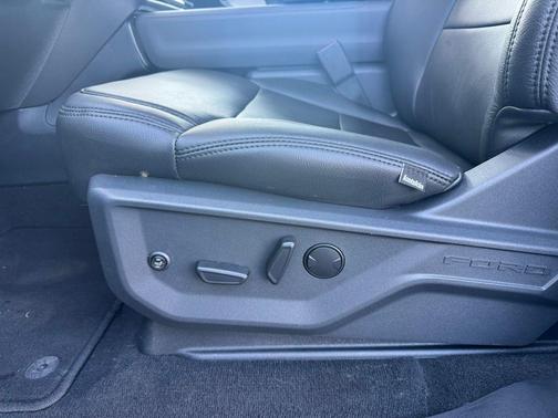 2025 Ford Expedition Max Active 4x4