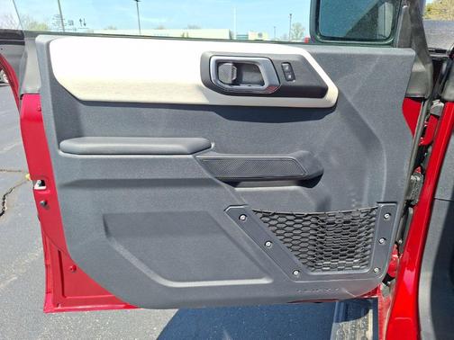 Ruby Red Metallic Tinted Clearcoat 2026 Ford Bronco Outer Banks