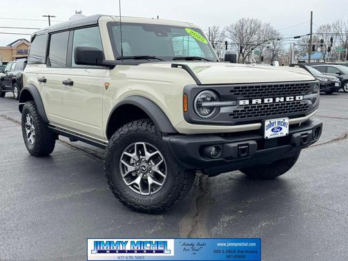 2025 Ford Bronco Badlands