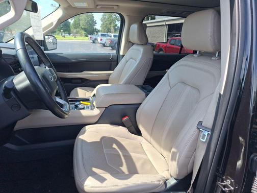 Black Metallic 2024 Ford Expedition Limited