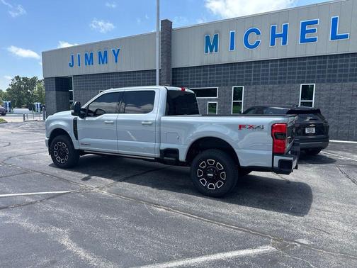 Avalanche 2026 Ford F-250 Platinum
