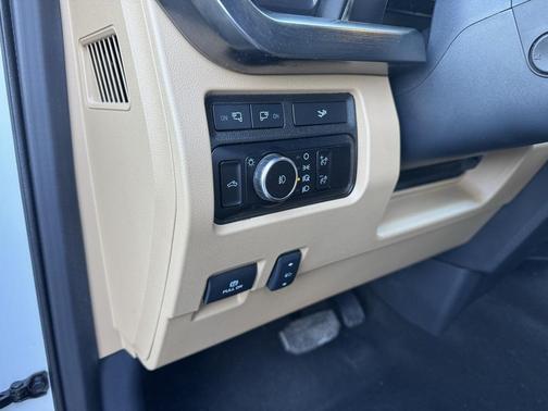 2024 Ford F-450 Lariat